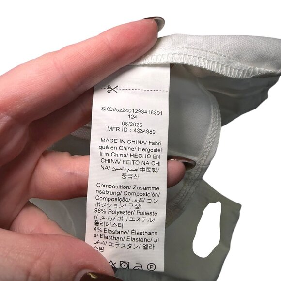 Musera White Button Front Vest Medium NWT Minimalist Tailored Waistcoat - Picture 3 of 6